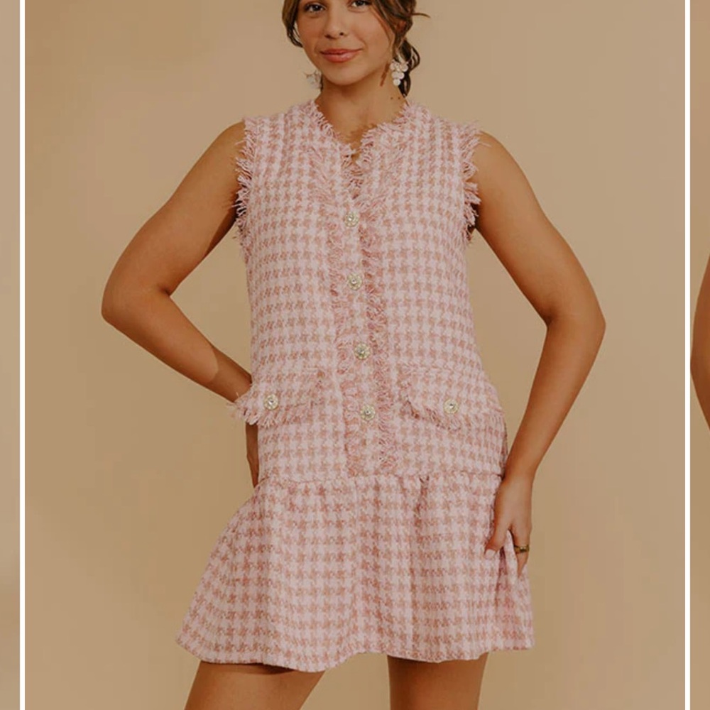 Pink Houndstooth Tweed Sleeveless Dress Vest - Picture 3 of 6